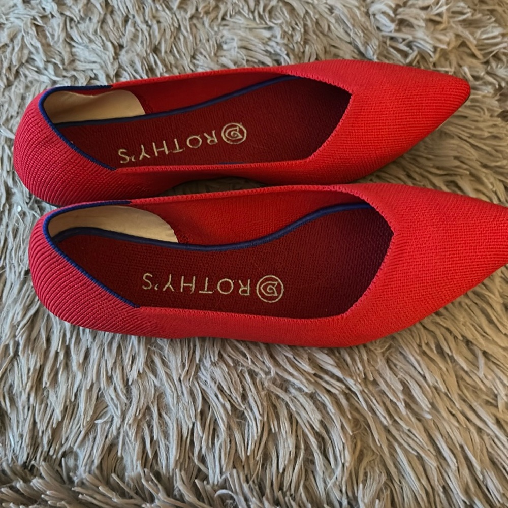 COPY - Rothy pointed toe flat. Size 8. Excellent condition